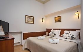 Ventus Rosa Apartments